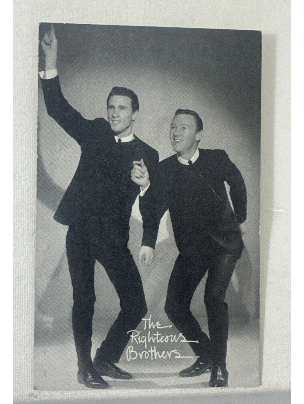 The Righteous Brothers 1960s Billboard ESCO Exhibit Supply Arcade Trading Card